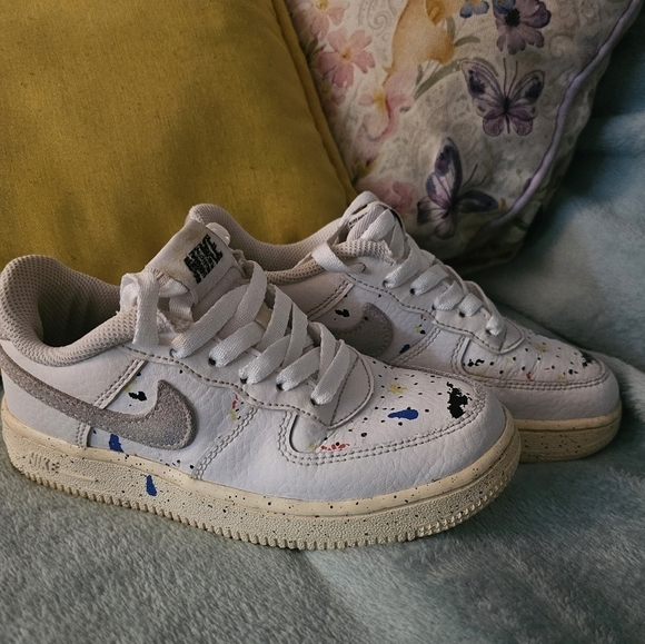 Nike Other - Nike Paint Splatter and White Sneakers Classic Design